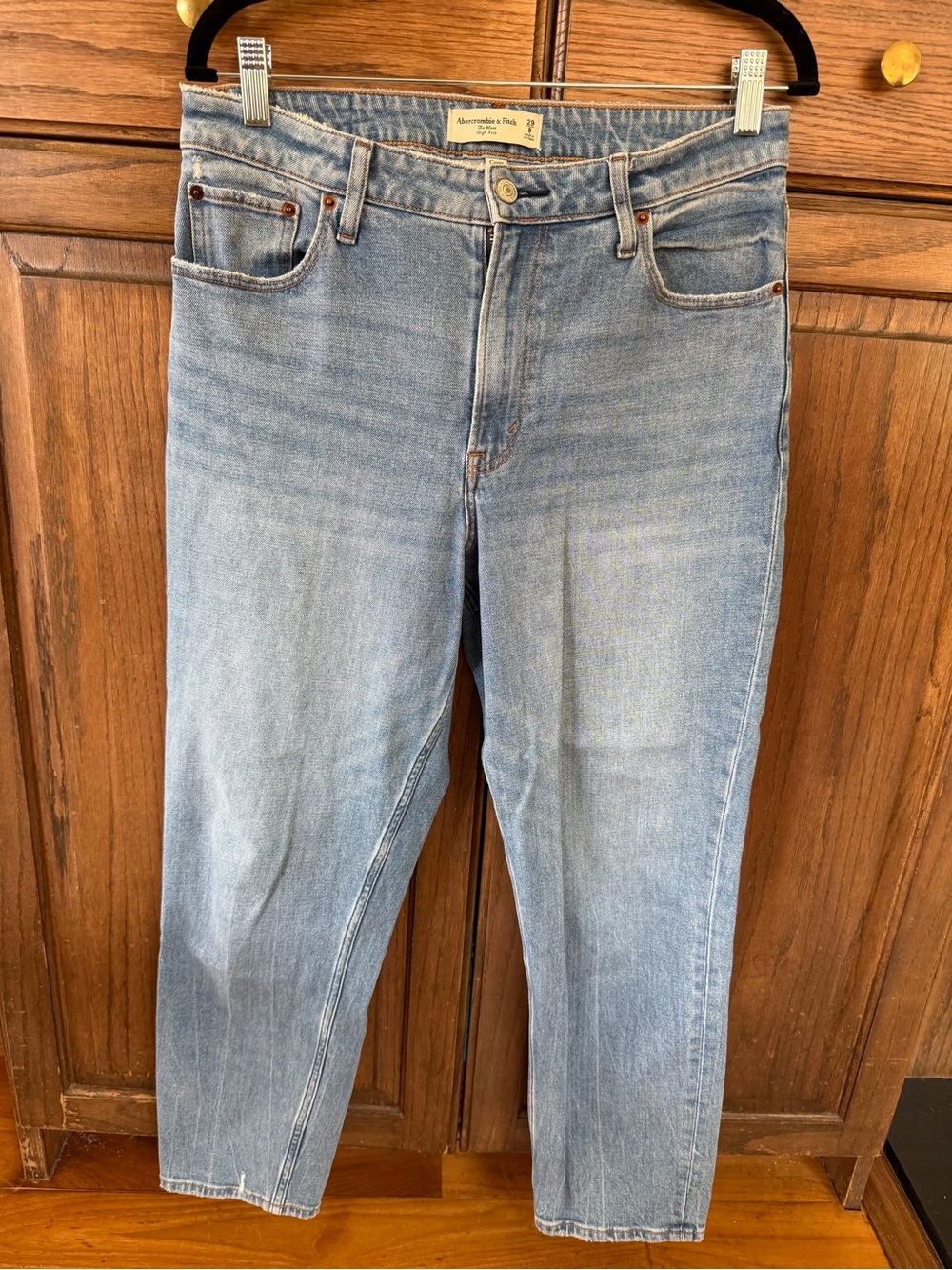 Abercrombie & Fitch Curve Love Mom High Rise Jeans Light Wash Size 29/8